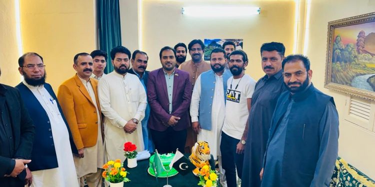 PML-N’s vibrant overseas activities